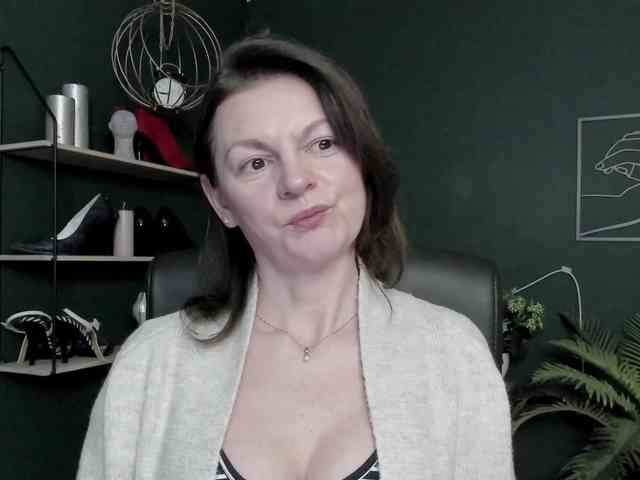 mrsVivian webcam