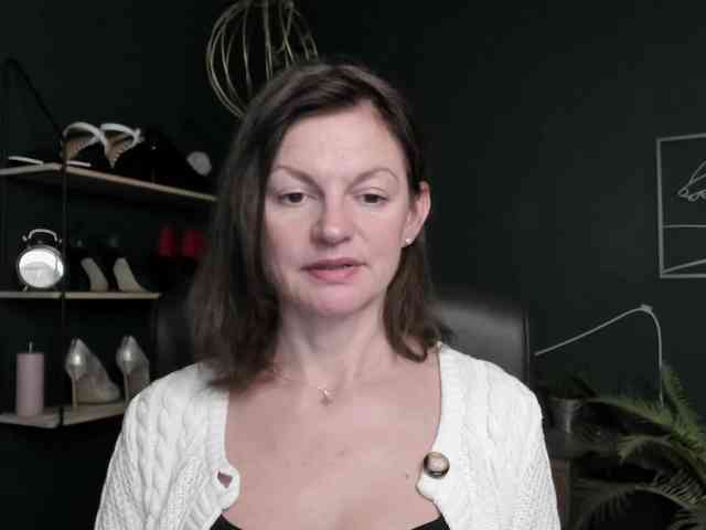 mrsVivian webcam