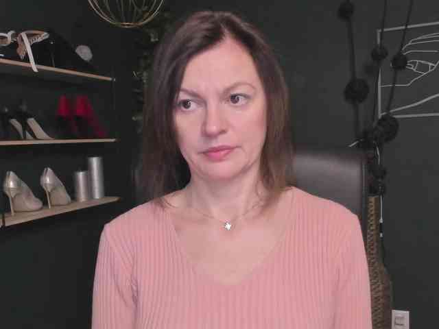 mrsVivian webcam