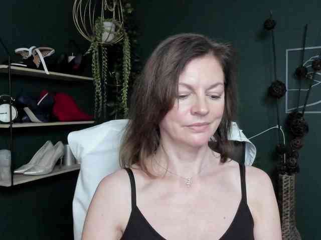 mrsVivian webcam