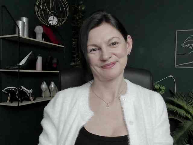 mrsVivian webcam