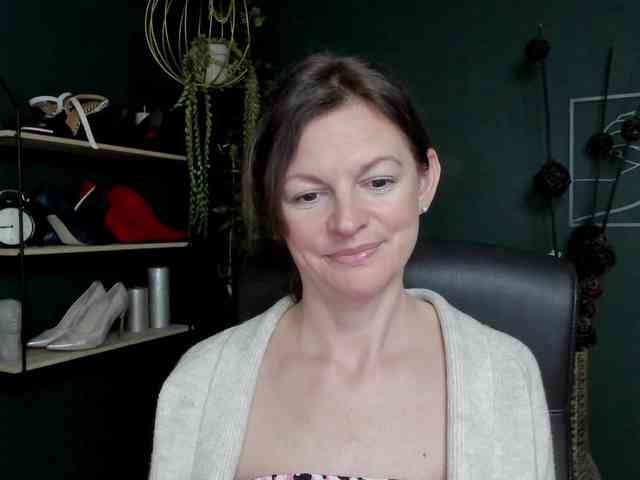 mrsVivian webcam