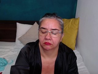 scarlett-dubois Porn Show
