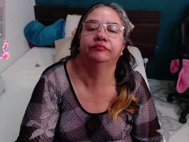 Preview of scarlett-dubois