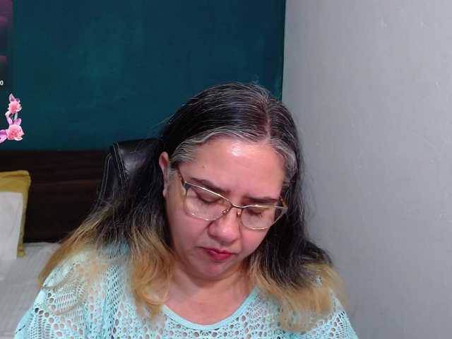 Preview of scarlett-dubois