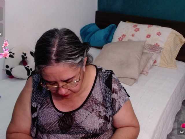 Preview of scarlett-dubois