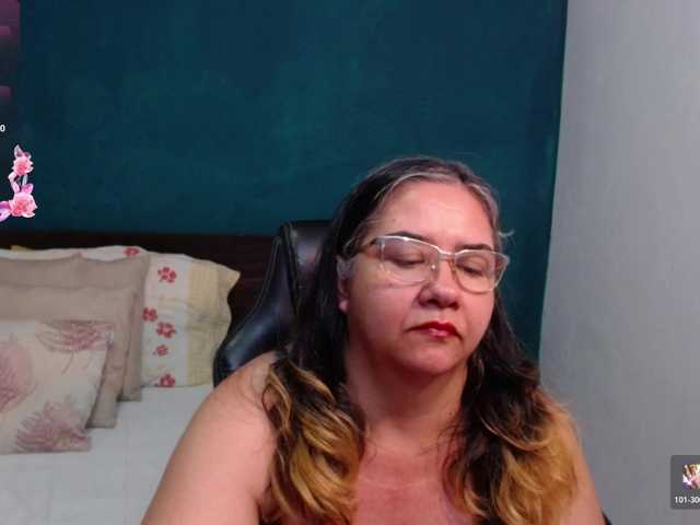 Preview of scarlett-dubois