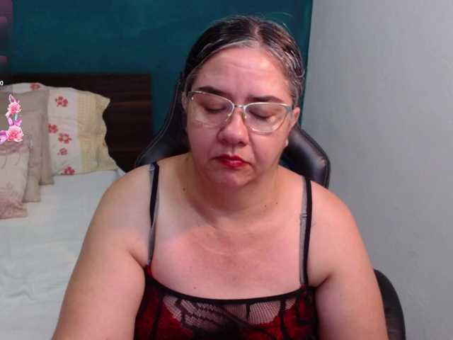 Preview of scarlett-dubois