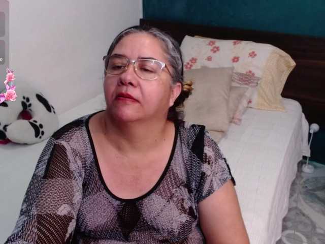 Preview of scarlett-dubois