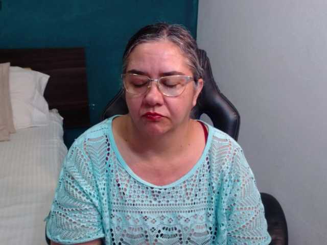 Preview of scarlett-dubois