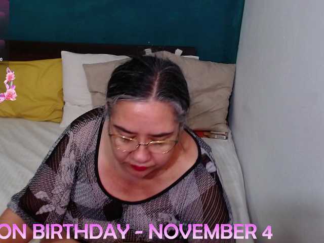 Preview of scarlett-dubois