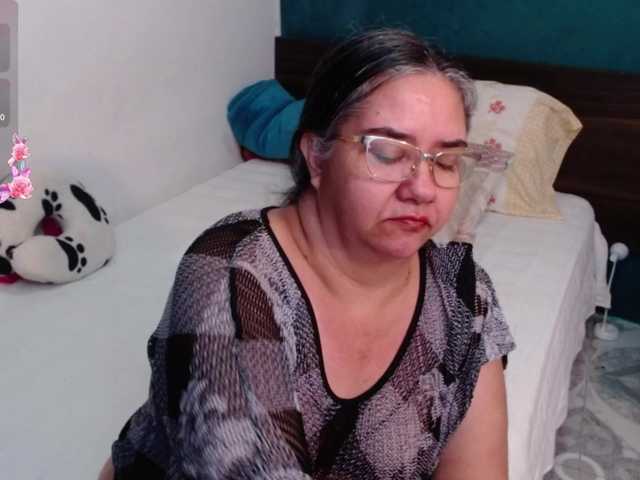 Preview of scarlett-dubois