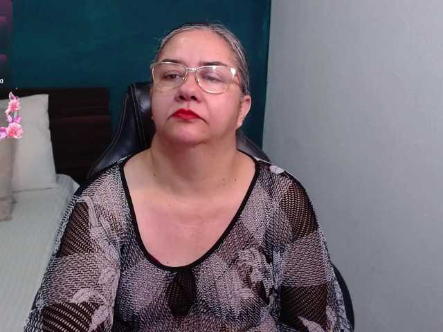 Preview of scarlett-dubois