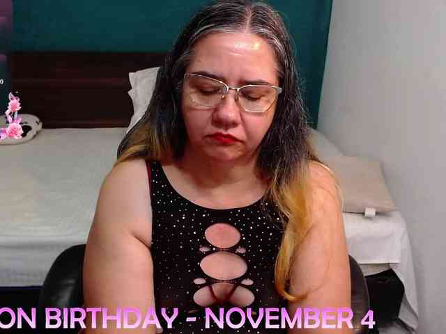 scarlett-dubois webcam