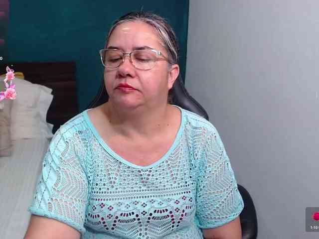 scarlett-dubois scarlett-dubois