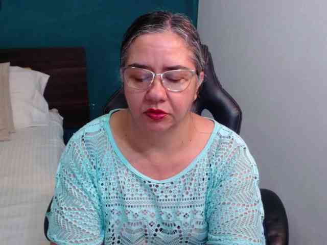 scarlett-dubois webcam