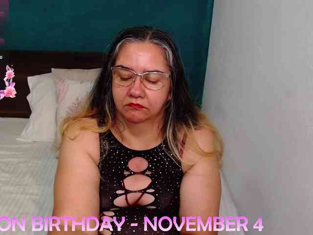 scarlett-dubois webcam