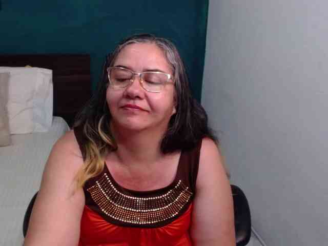 scarlett-dubois webcam