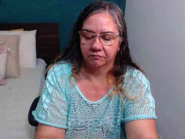 scarlett-dubois webcam