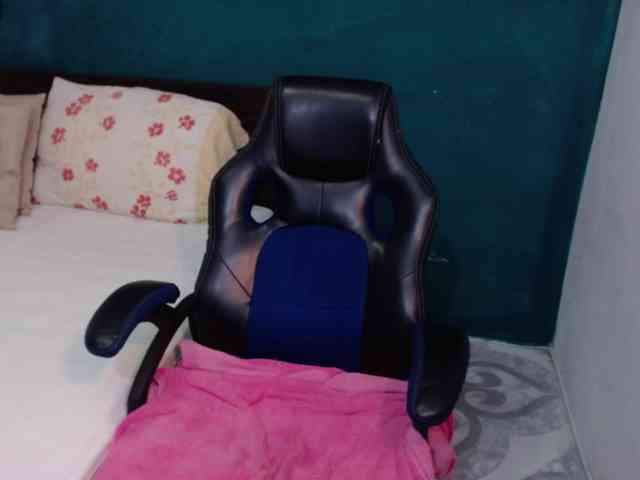 scarlett-dubois webcam