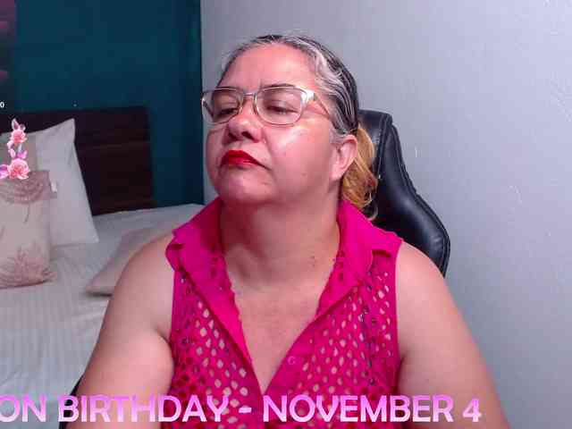 scarlett-dubois webcam