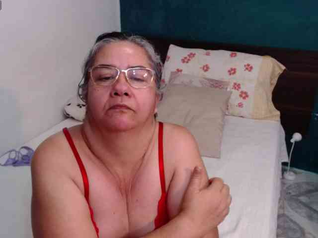 scarlett-dubois webcam