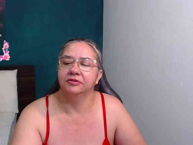 scarlett-dubois webcam