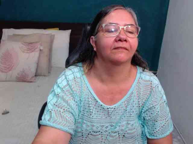 scarlett-dubois webcam