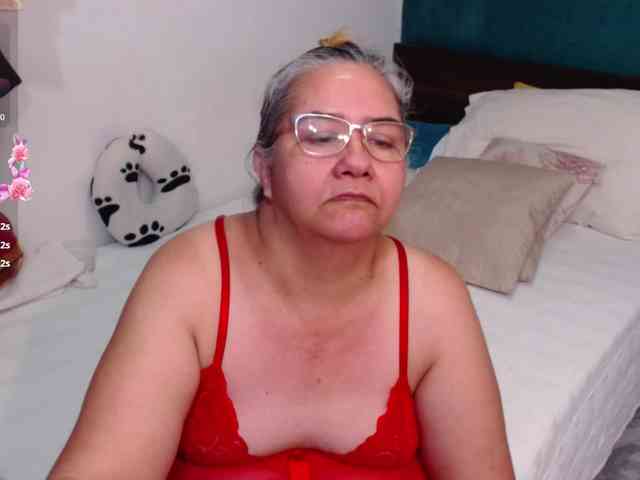 scarlett-dubois webcam