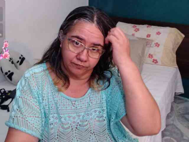 scarlett-dubois webcam