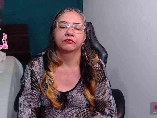 scarlett-dubois webcam