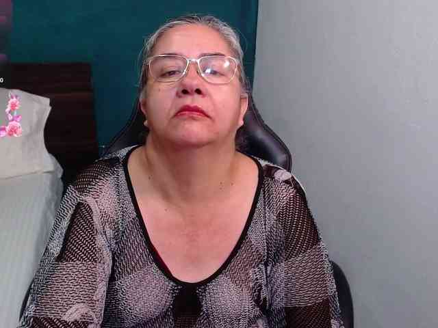 scarlett-dubois scarlett-dubois