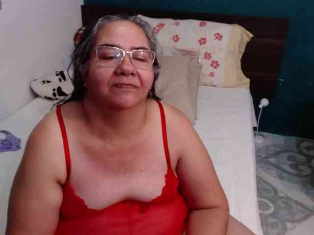 scarlett-dubois webcam