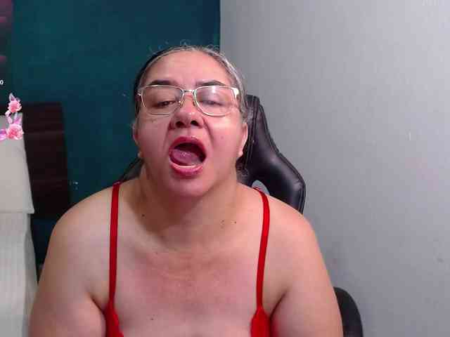 scarlett-dubois webcam