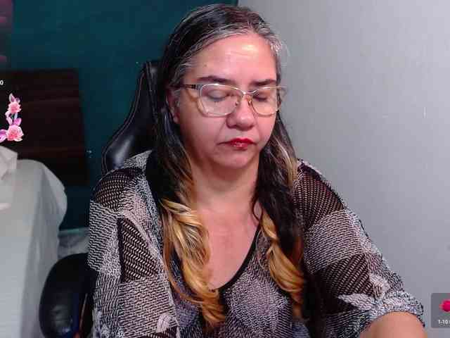 scarlett-dubois webcam