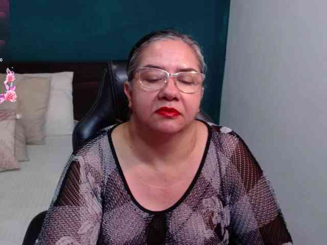 scarlett-dubois webcam