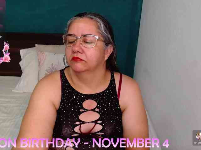 scarlett-dubois webcam