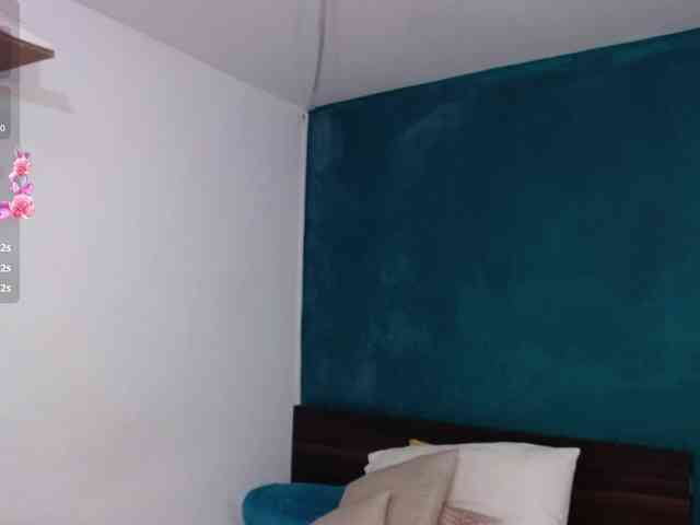 scarlett-dubois webcam