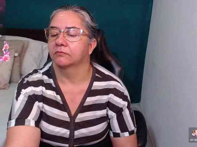 scarlett-dubois webcam