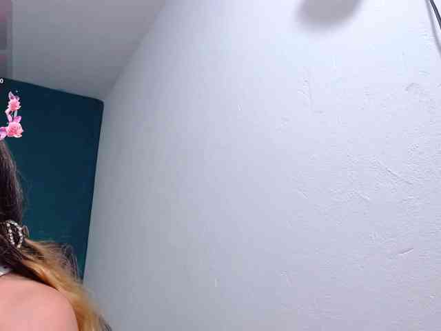 scarlett-dubois webcam
