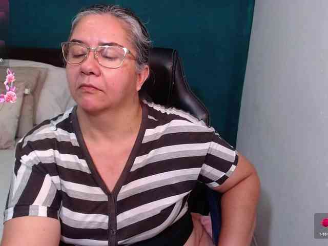 scarlett-dubois webcam