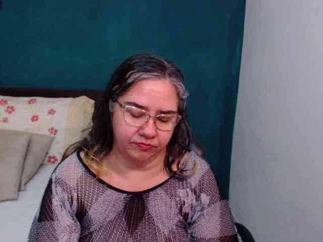 scarlett-dubois webcam