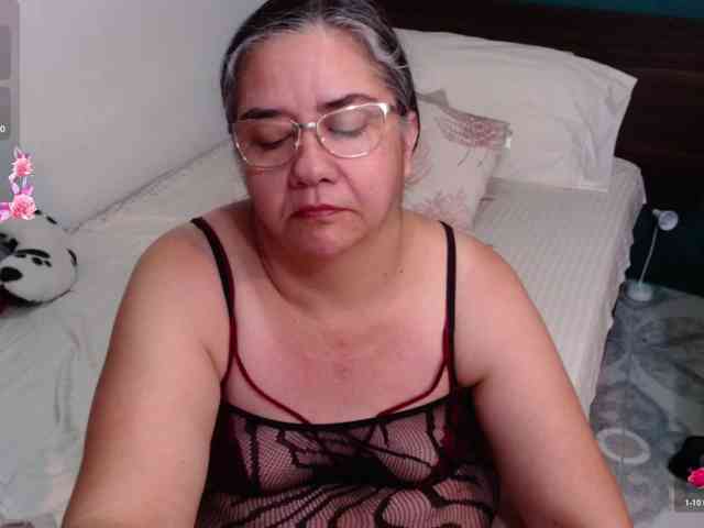 scarlett-dubois webcam