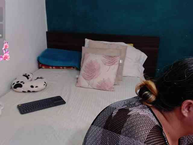 scarlett-dubois scarlett-dubois