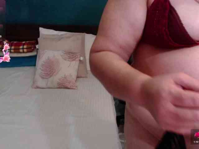 scarlett-dubois Live Webcam on BongaCams