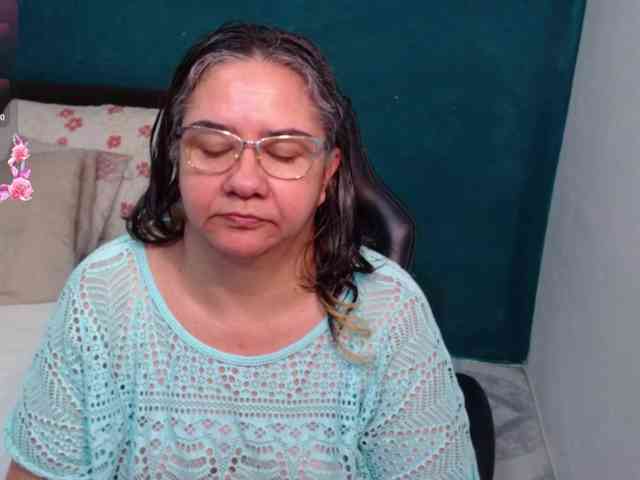 scarlett-dubois webcam