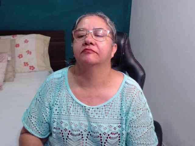 scarlett-dubois scarlett-dubois