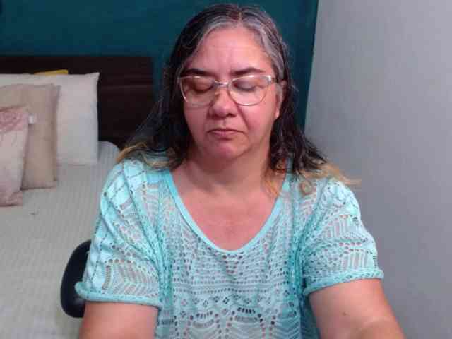 scarlett-dubois webcam