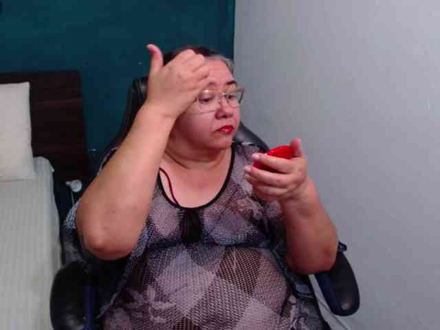 scarlett-dubois webcam