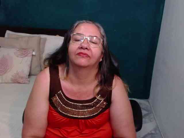 scarlett-dubois webcam